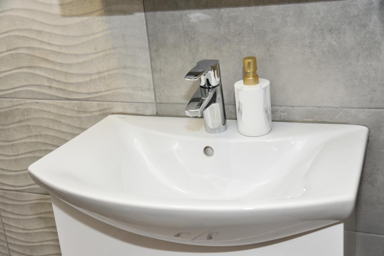 Merak Rooms & Caffe Bar Šabac Екстериор снимка