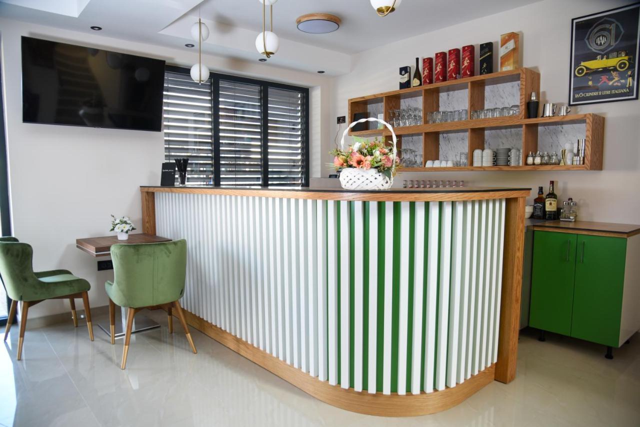 Merak Rooms & Caffe Bar Šabac Екстериор снимка