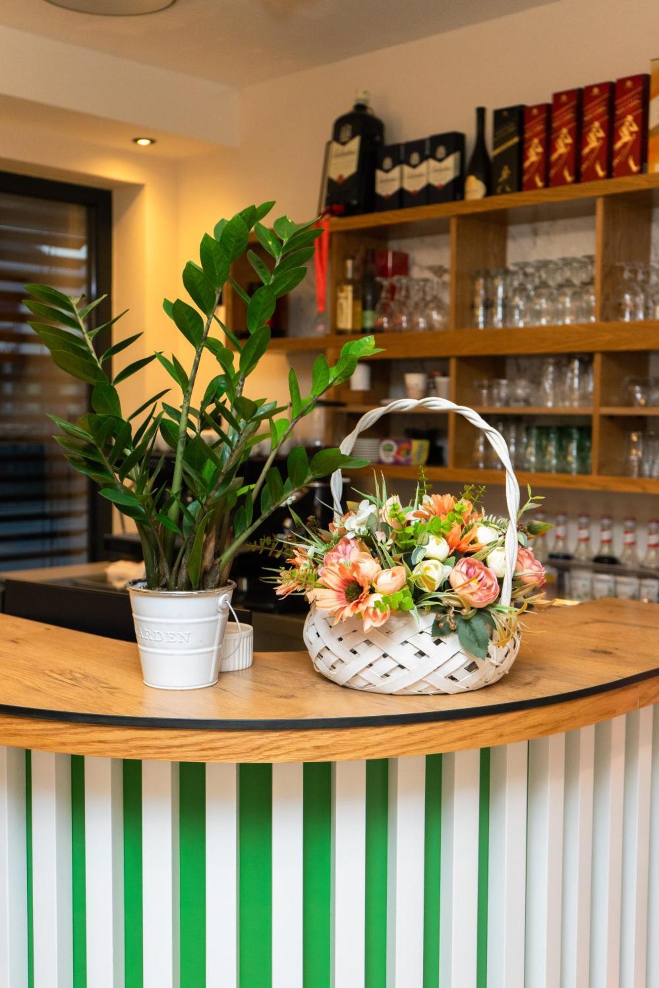 Merak Rooms & Caffe Bar Šabac Екстериор снимка