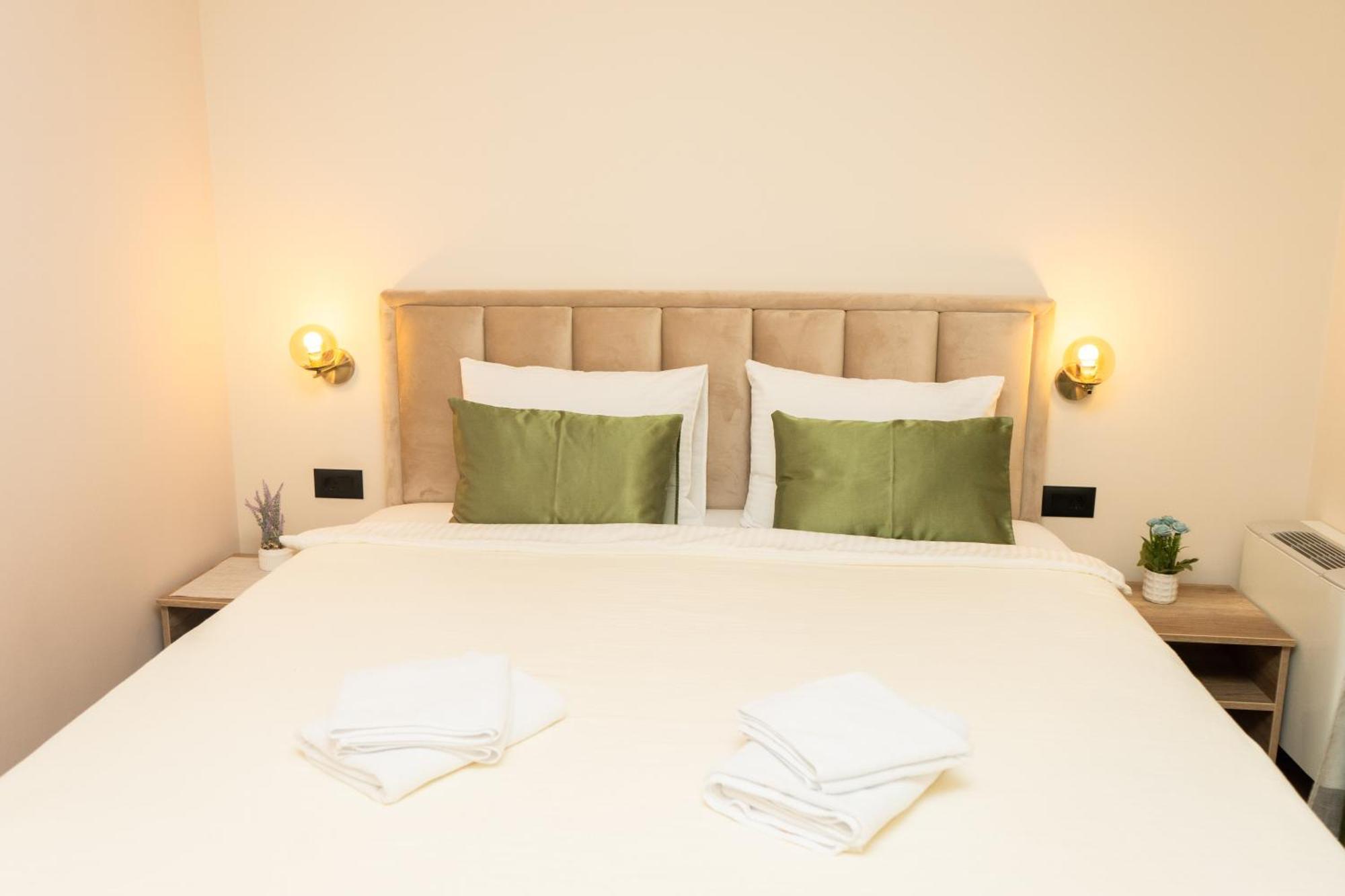 Merak Rooms & Caffe Bar Šabac Екстериор снимка