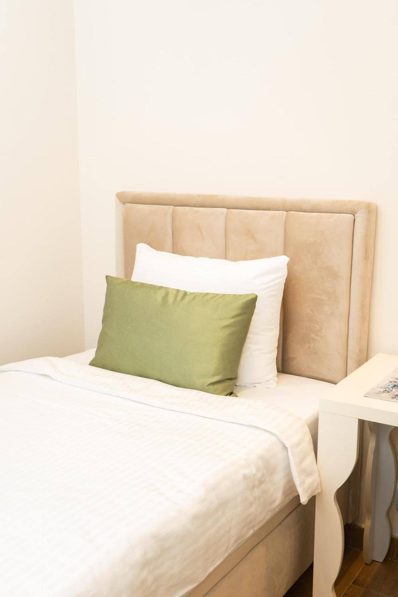 Merak Rooms & Caffe Bar Šabac Екстериор снимка
